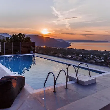 Serenity Penthouse Hotell Chalkís